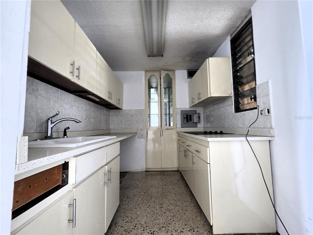 802, 65, Calle Santiago Iglesias, San Juan - 2