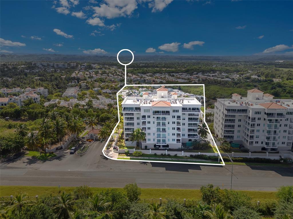 324, 324, Calle Olivine, Vega Alta - 26