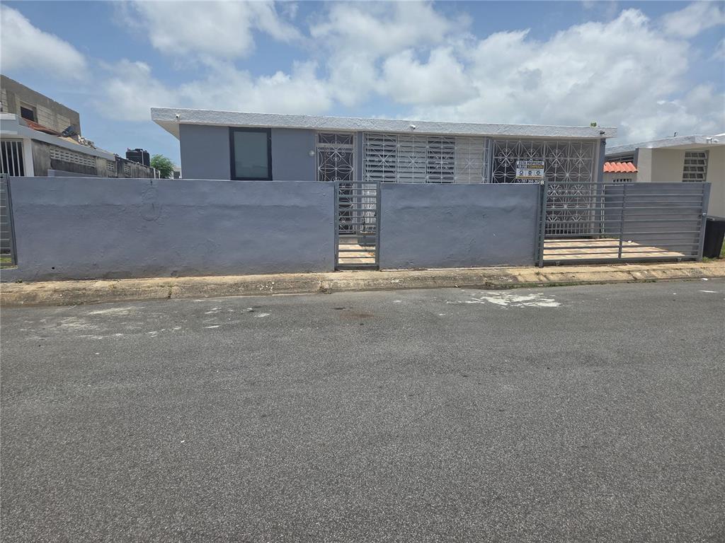 24 Calle 35, Villa Carolina, Carolina - 14