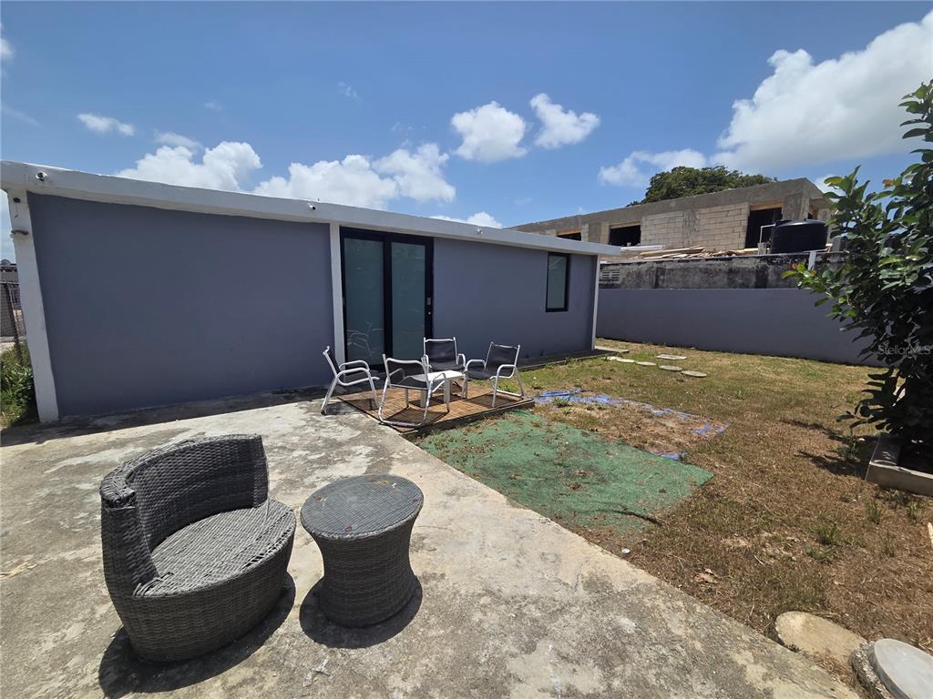 24 Calle 35, Villa Carolina, Carolina - 21