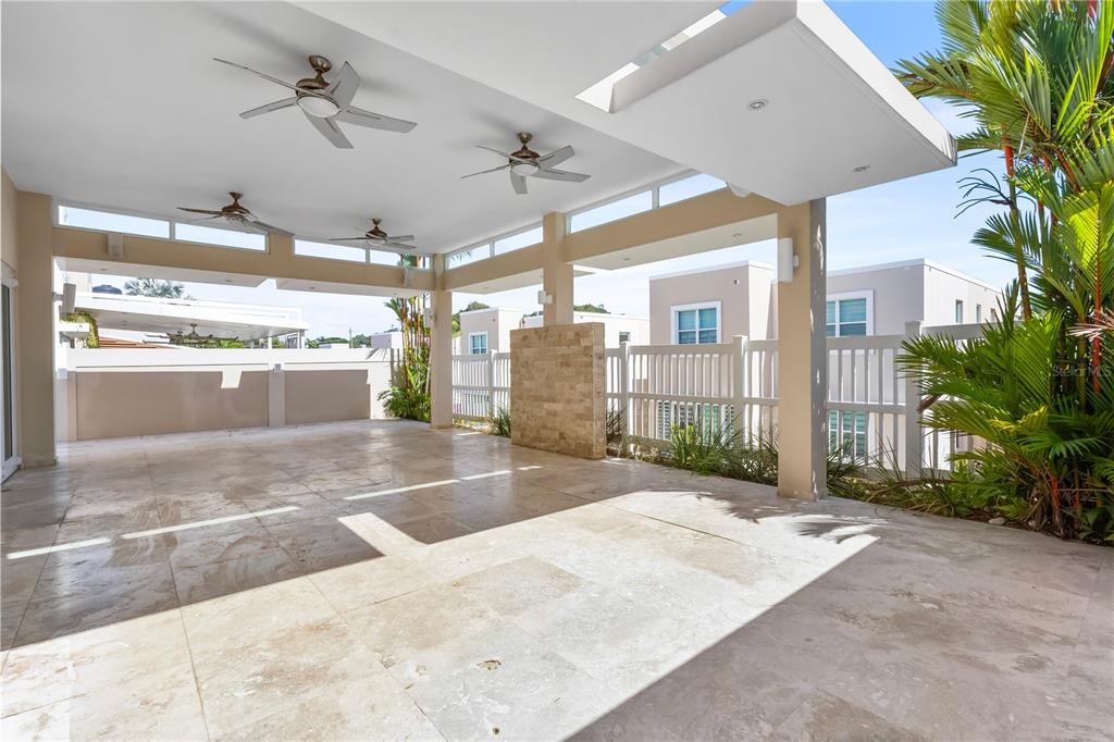 A7, Urb Mirabella Village, Calle Nacar, Bayamon - 13