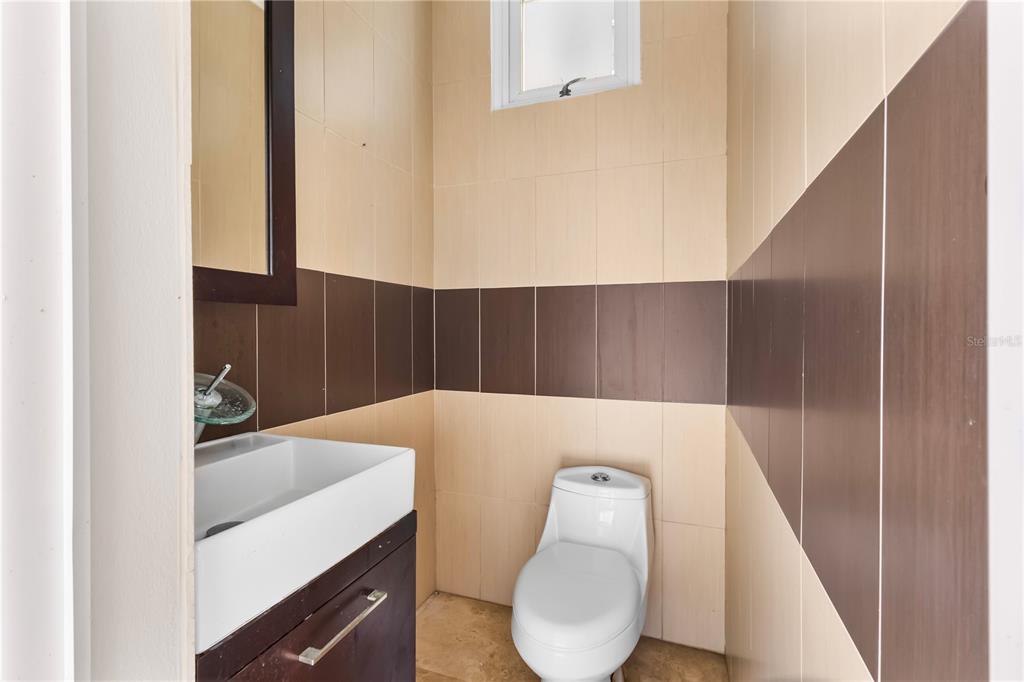 A7, Urb Mirabella Village, Calle Nacar, Bayamon - 17