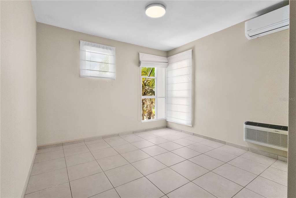 A7, Urb Mirabella Village, Calle Nacar, Bayamon - 22