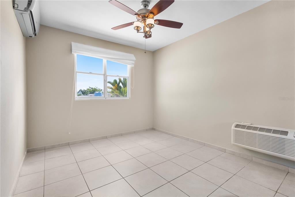 A7, Urb Mirabella Village, Calle Nacar, Bayamon - 24