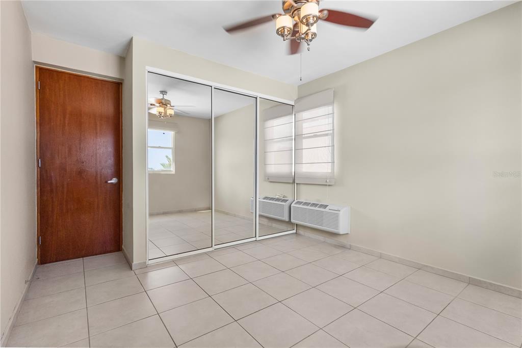 A7, Urb Mirabella Village, Calle Nacar, Bayamon - 27