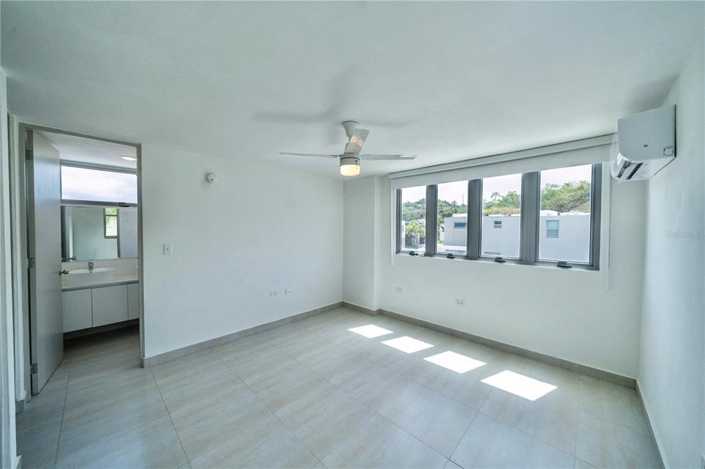 134, Calle, 13, Guaynabo - 9