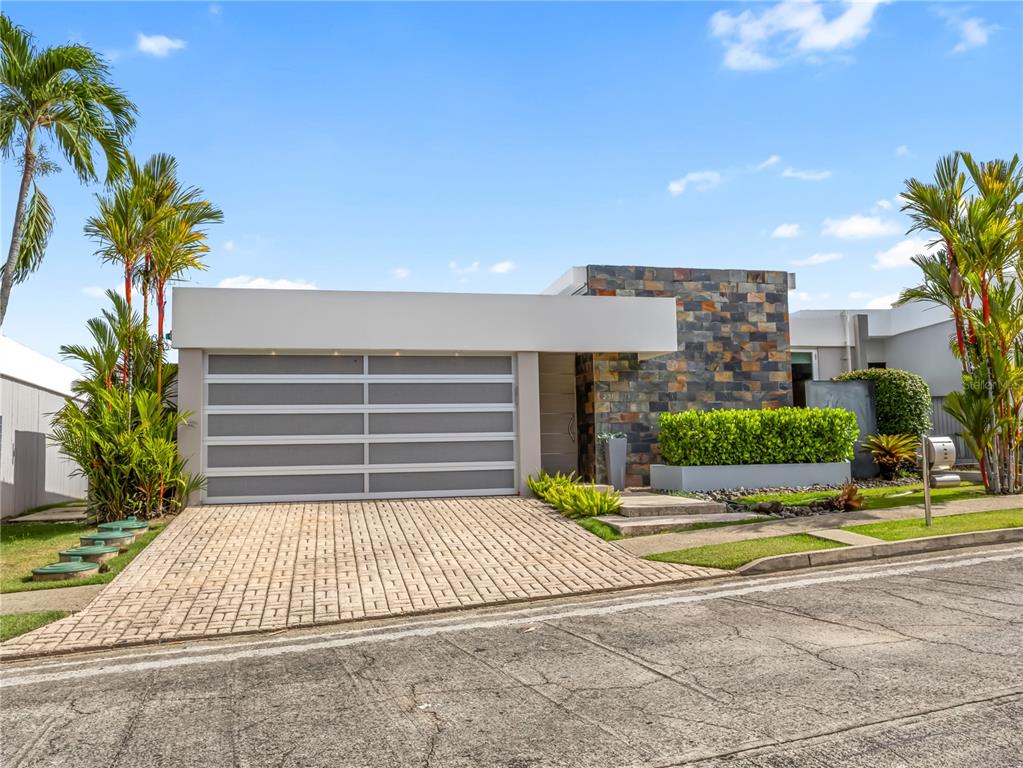 236, Rey Fernando, Guaynabo - 1