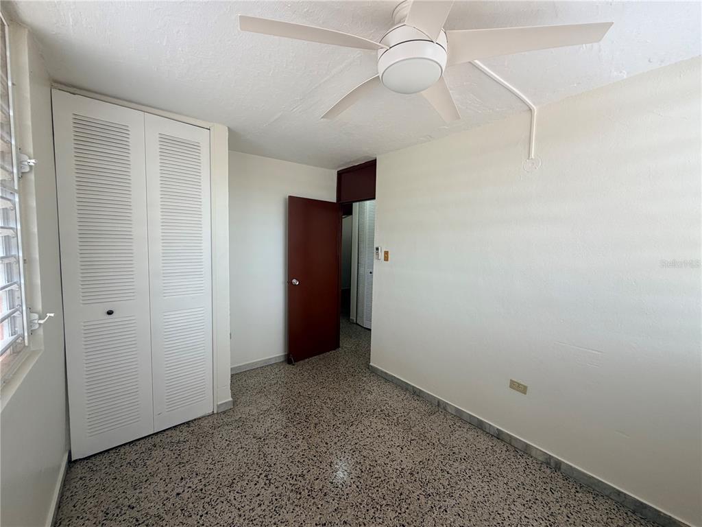 163, Calle Valencia, San German - 28
