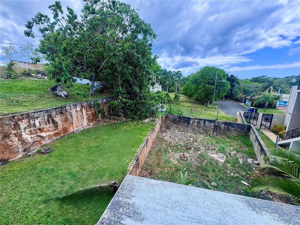 Pr-107 Km 2.2 Int, Calle San Jose, Aguadilla - 37