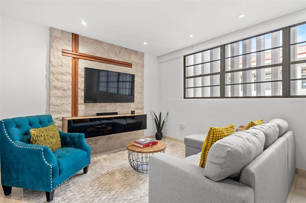 302, 1020, Ave. Ashford, San Juan - 4