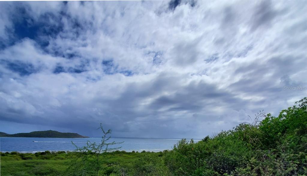 8c, Barrio Frailes, Culebra - 10