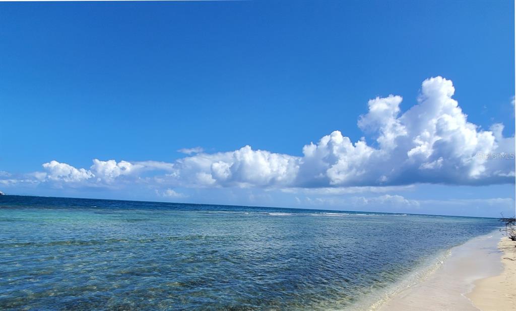 8c, Barrio Frailes, Culebra - 3
