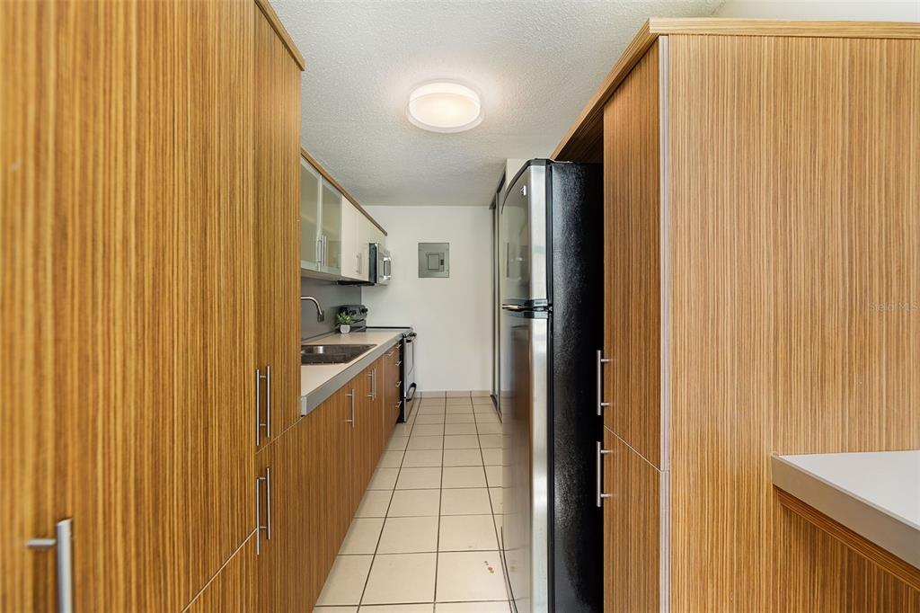 Apt 408C, 37, Cond Atrium Park Regina Medina, Guaynabo - 5