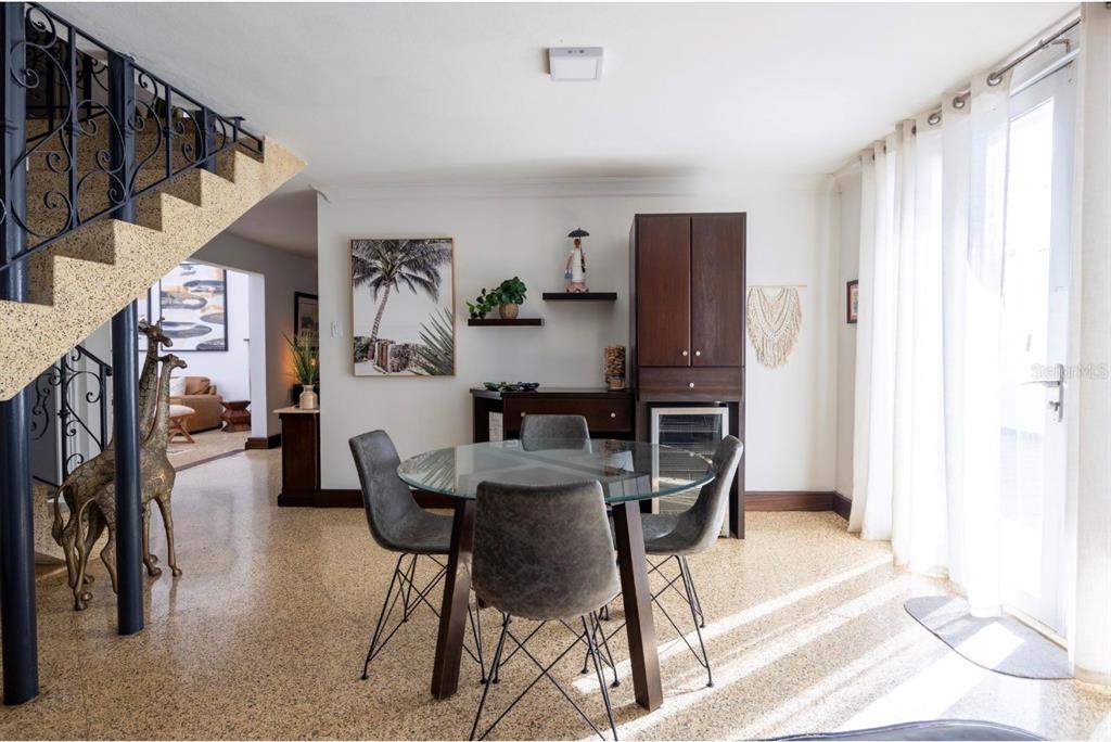1375, Marginal Villamar, Carolina - 10