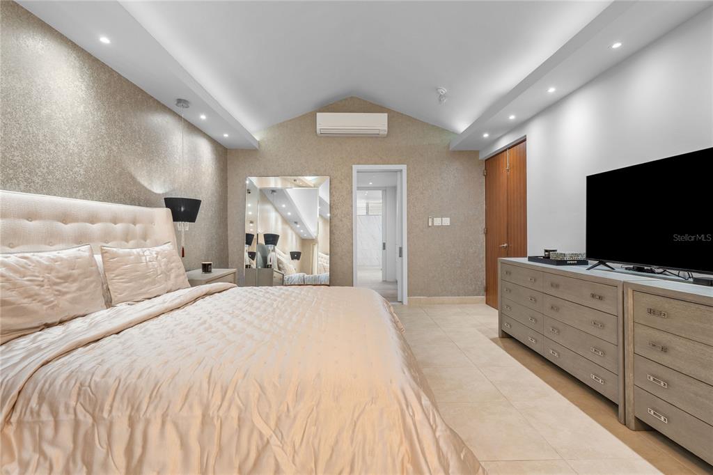 530, Camino De Guillarte, Dorado - 39