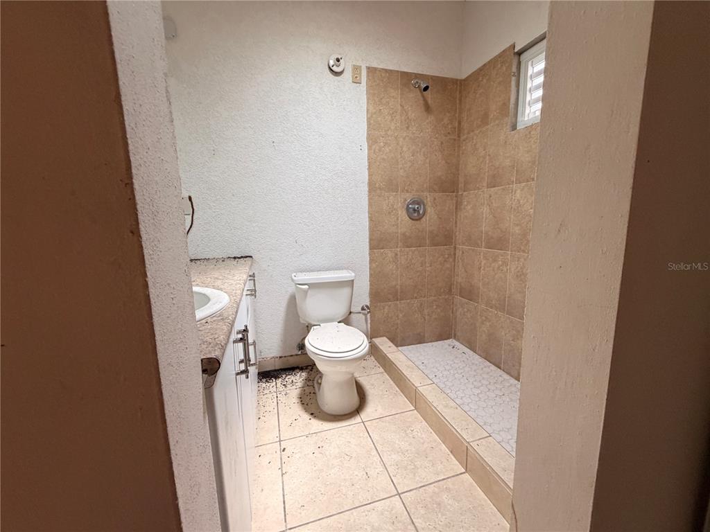 190, Calle E, E, Dorado - 15