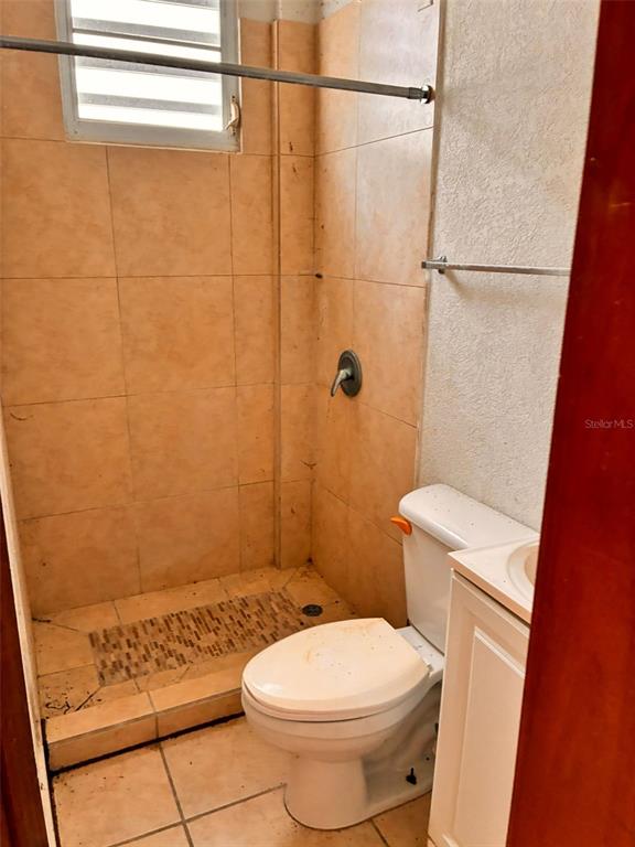 190, Calle E, E, Dorado - 18