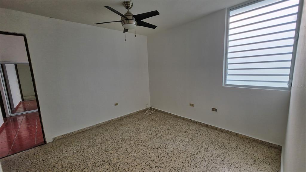 CC 10, 35, Urb Monte Verde, Manati - 9
