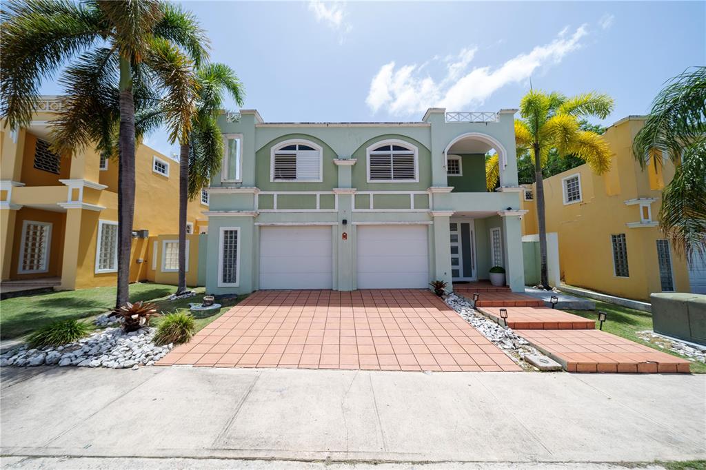 81, Paseo Viejo San Juan, Los Faroles, Bayamon - 1