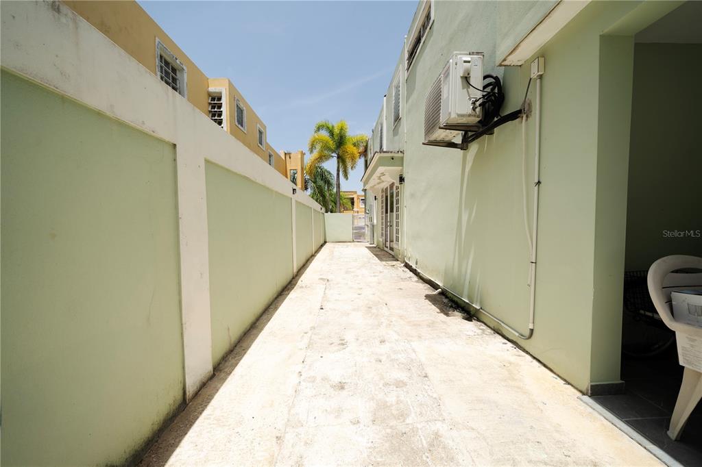 81, Paseo Viejo San Juan, Los Faroles, Bayamon - 21