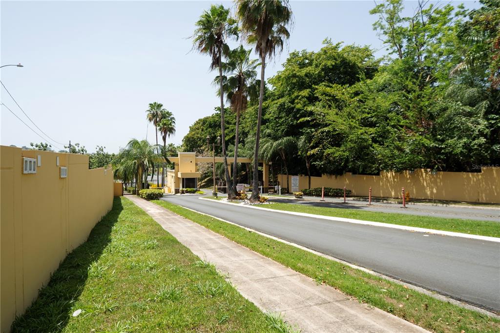 81, Paseo Viejo San Juan, Los Faroles, Bayamon - 25