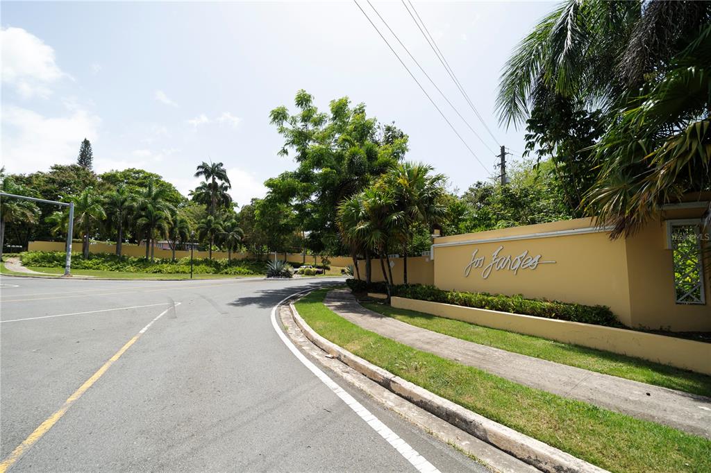 81, Paseo Viejo San Juan, Los Faroles, Bayamon - 3