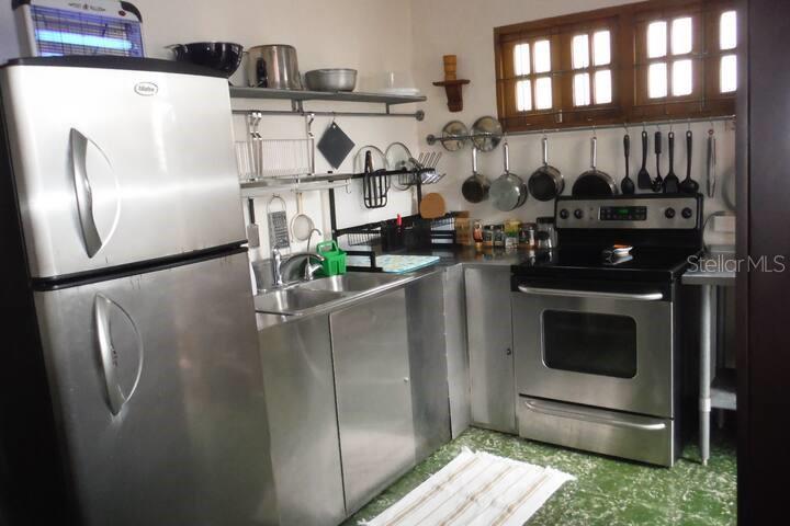 456, Calle Saldaña, San Juan - 16
