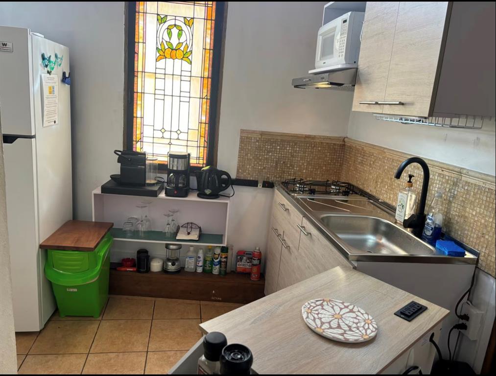 456, Calle Saldaña, San Juan - 44