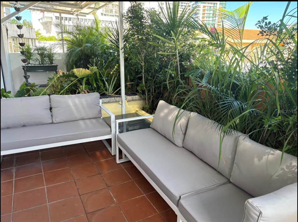 456, Calle Saldaña, San Juan - 52