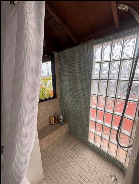 456, Calle Saldaña, San Juan - 74