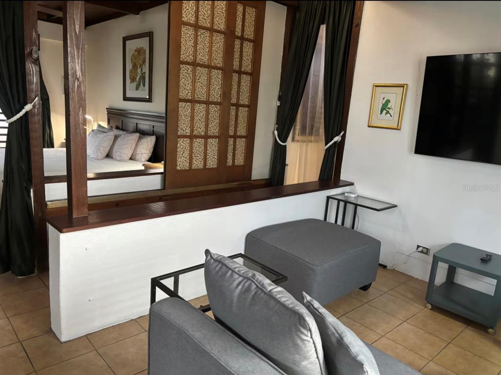 456, Calle Saldaña, San Juan - 75