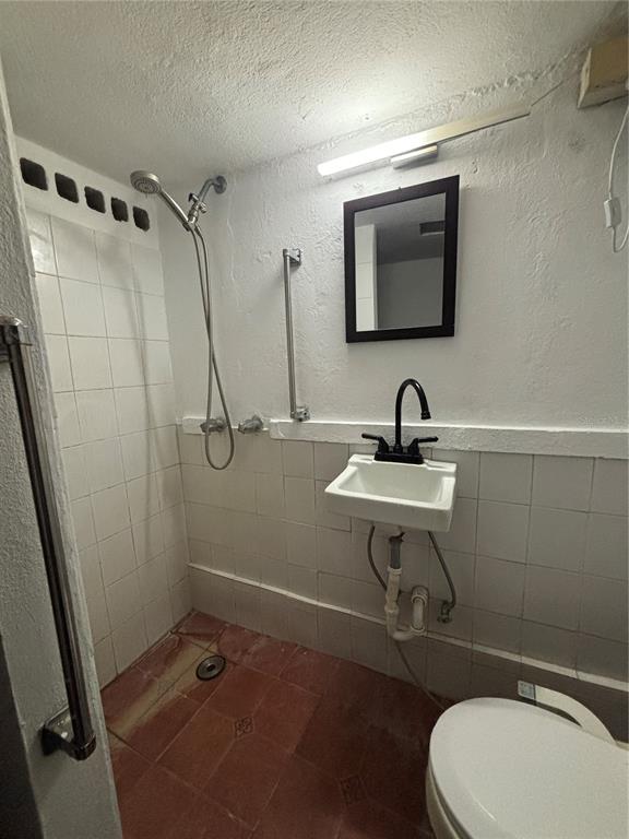 456, Calle Saldaña, San Juan - 80