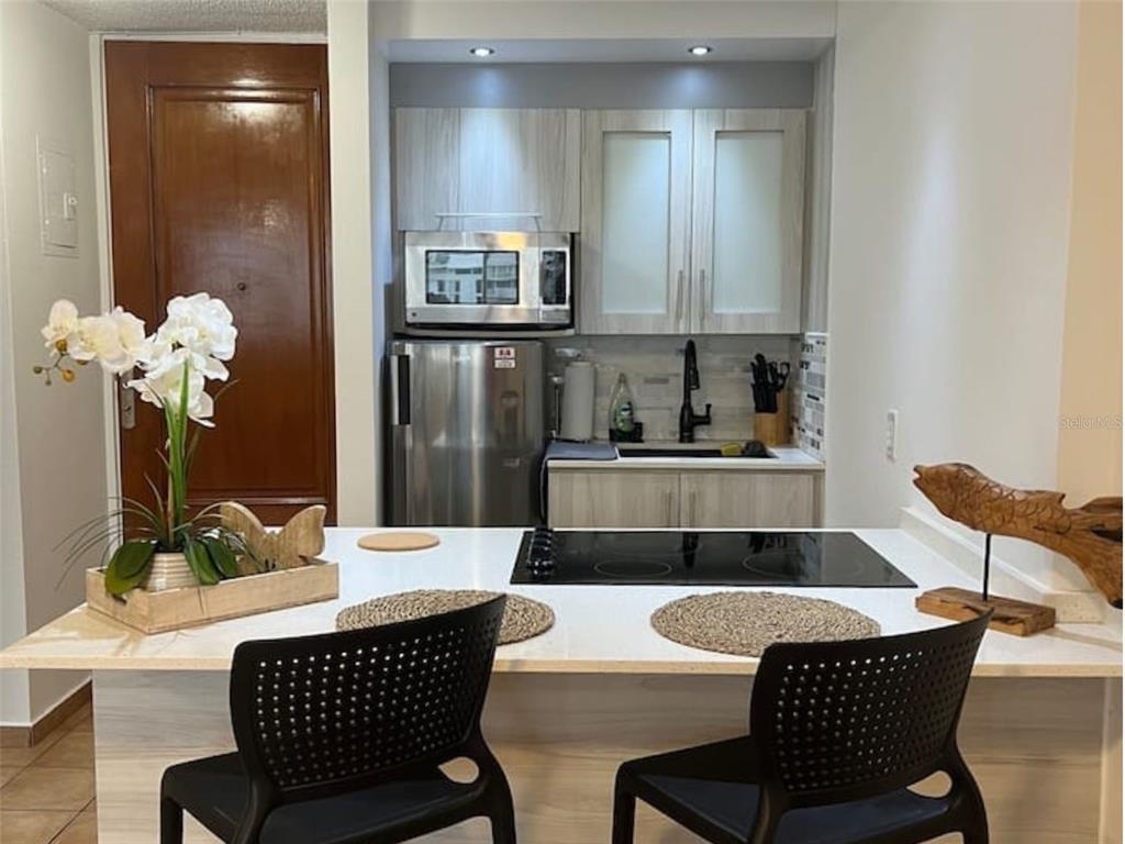 812, 1479 Ashford Ave., Condo. Condado Del Mar, San Juan - 3