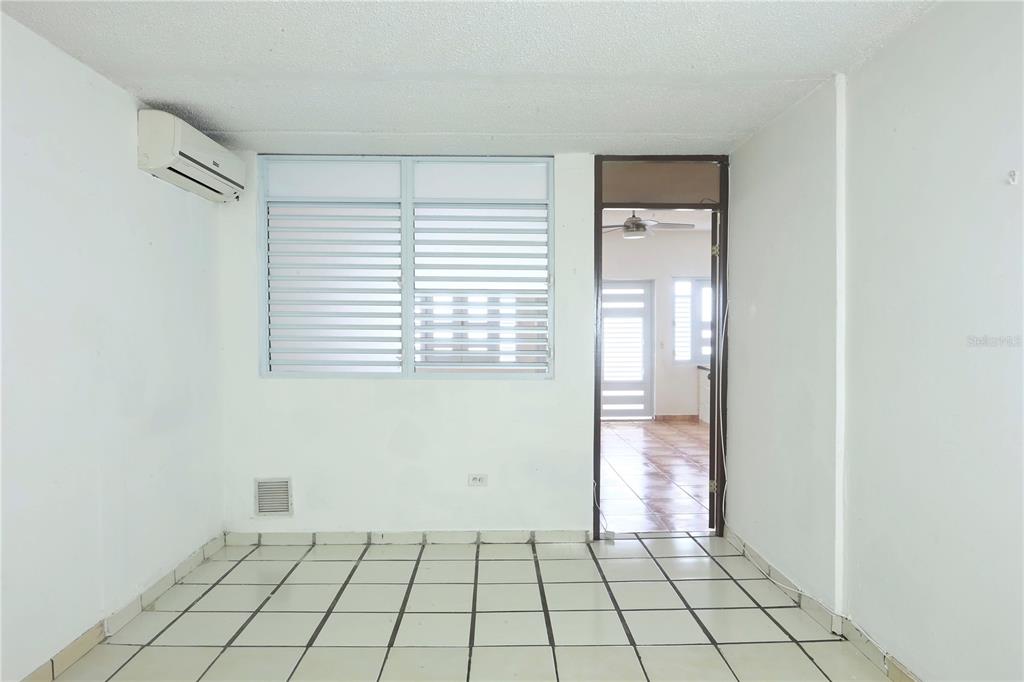 632-5, Ave. San Patricio, Guaynabo - 12