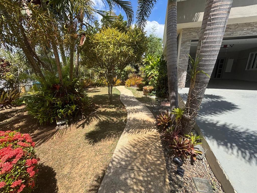 2, Ramal 685 Bo Tierras Nuevas Sec Los Rabanos, Manati - 39