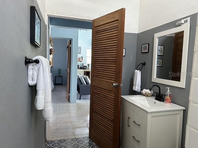 200, Hc-02 Box 14110 , Puerto Rico, Vieques - 31