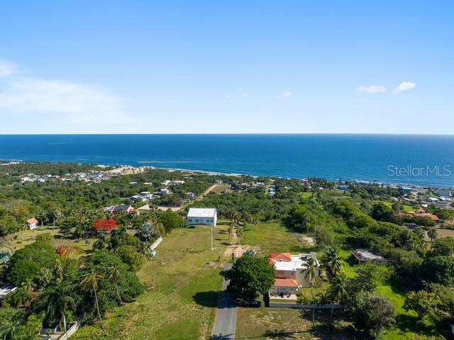 KM 4.9, Pr 466, Acuamarina, Isabela - 29