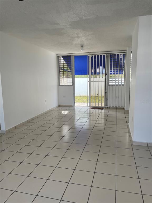 103, Pr-833, Condo. Porticos De Guaynabo, Guaynabo - 2