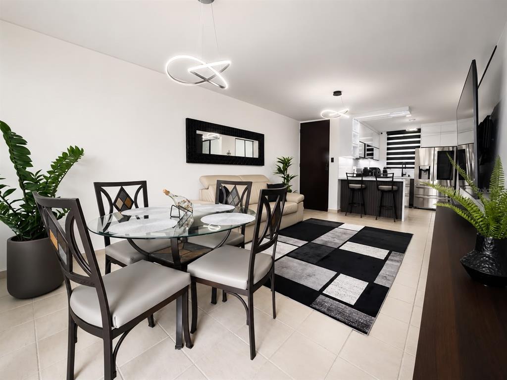 #301, Cond. Costa Brava, Edif. 9, Ceiba - 11