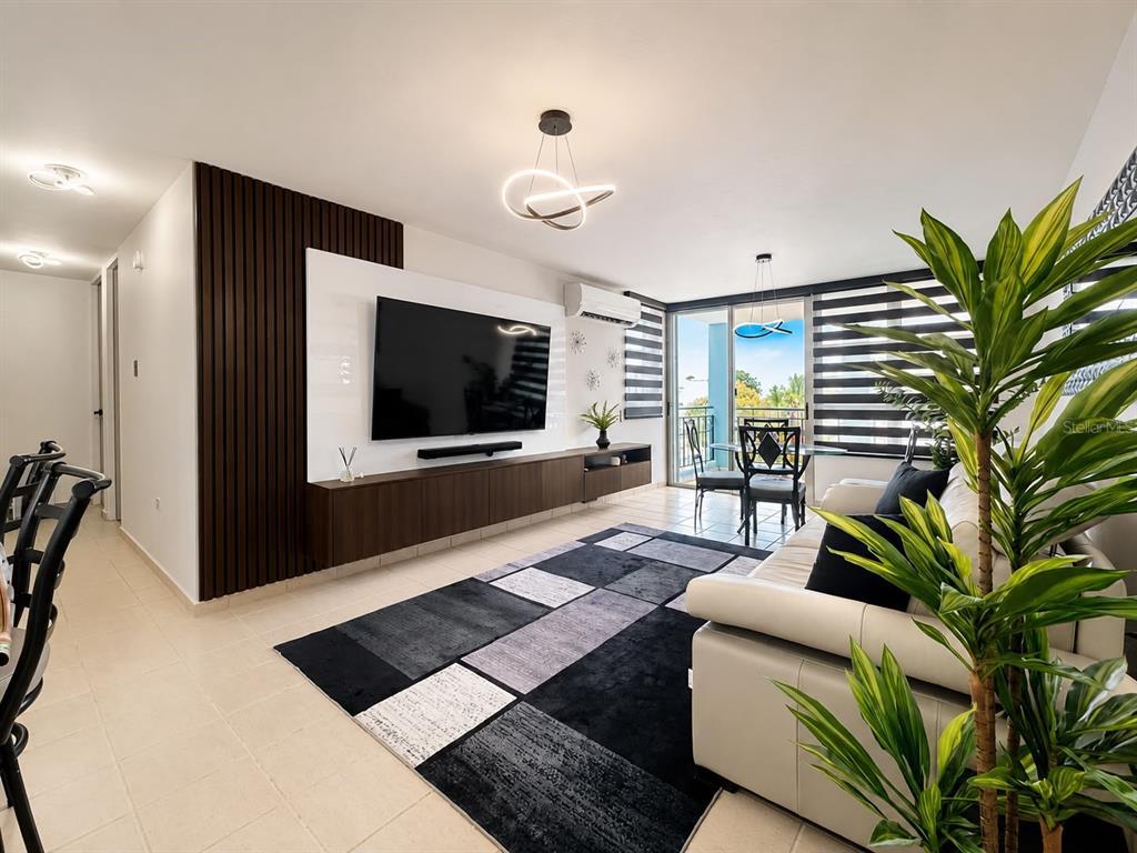 #301, Cond. Costa Brava, Edif. 9, Ceiba - 2