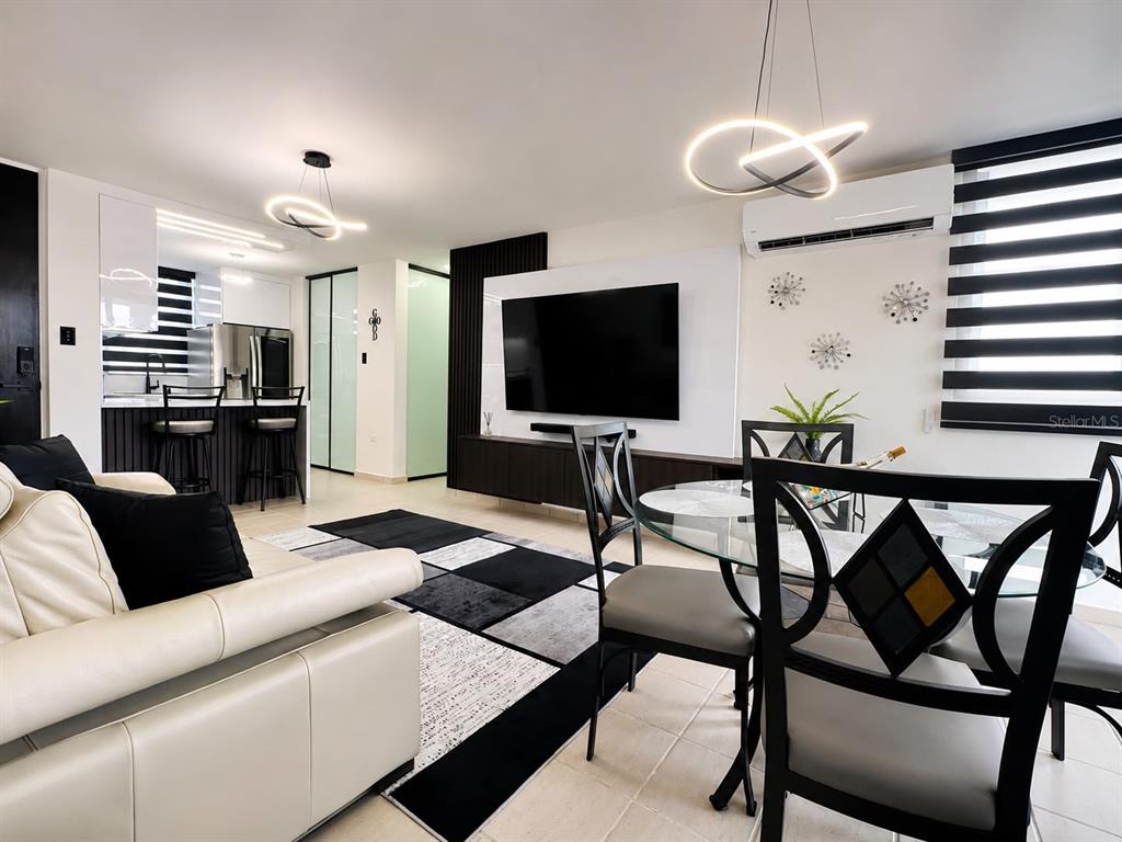 #301, Cond. Costa Brava, Edif. 9, Ceiba - 3