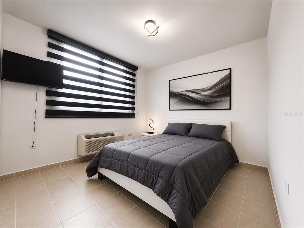 #301, Cond. Costa Brava, Edif. 9, Ceiba - 7