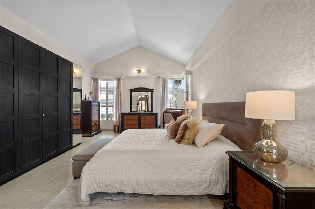 377, Corredor De La Arboleda, Dorado - 24