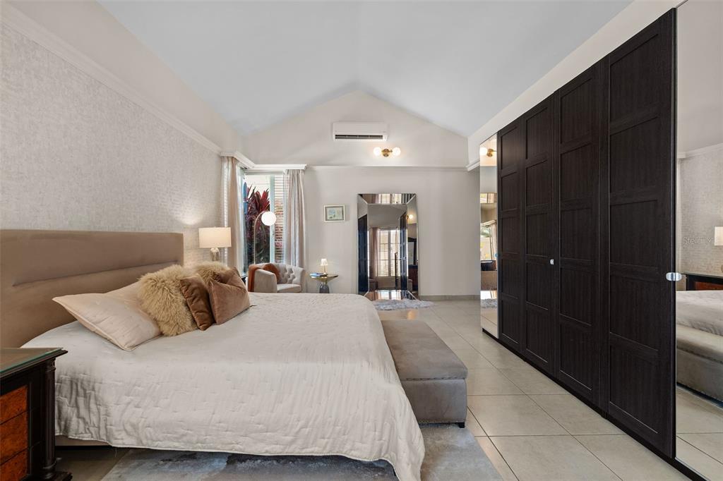 377, Corredor De La Arboleda, Dorado - 25