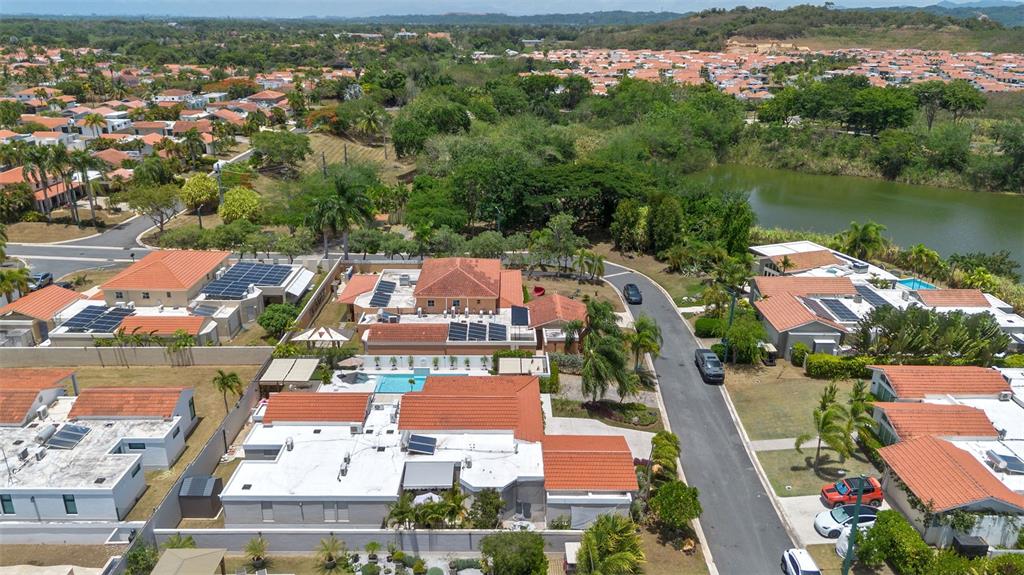 377, Corredor De La Arboleda, Dorado - 37