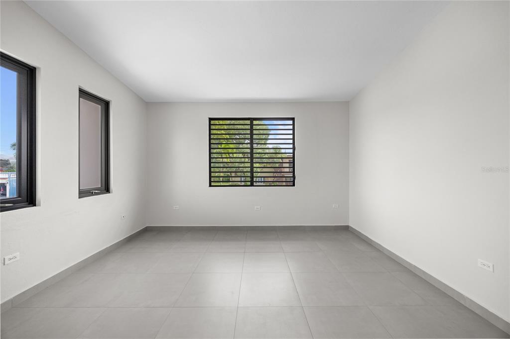 4, Rexville Van Scoy, Bayamon - 19