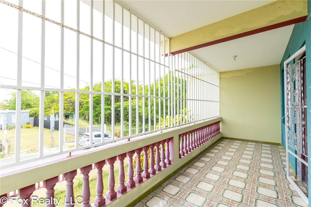 Solar B, Avenida Maria Bettega, Aguadilla - 19