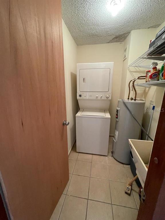 1405, 1405, Calle Salvador Tio, Mayaguez - 27
