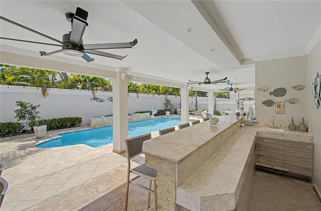 B11, Calle Mar Caribe, Dorado - 21
