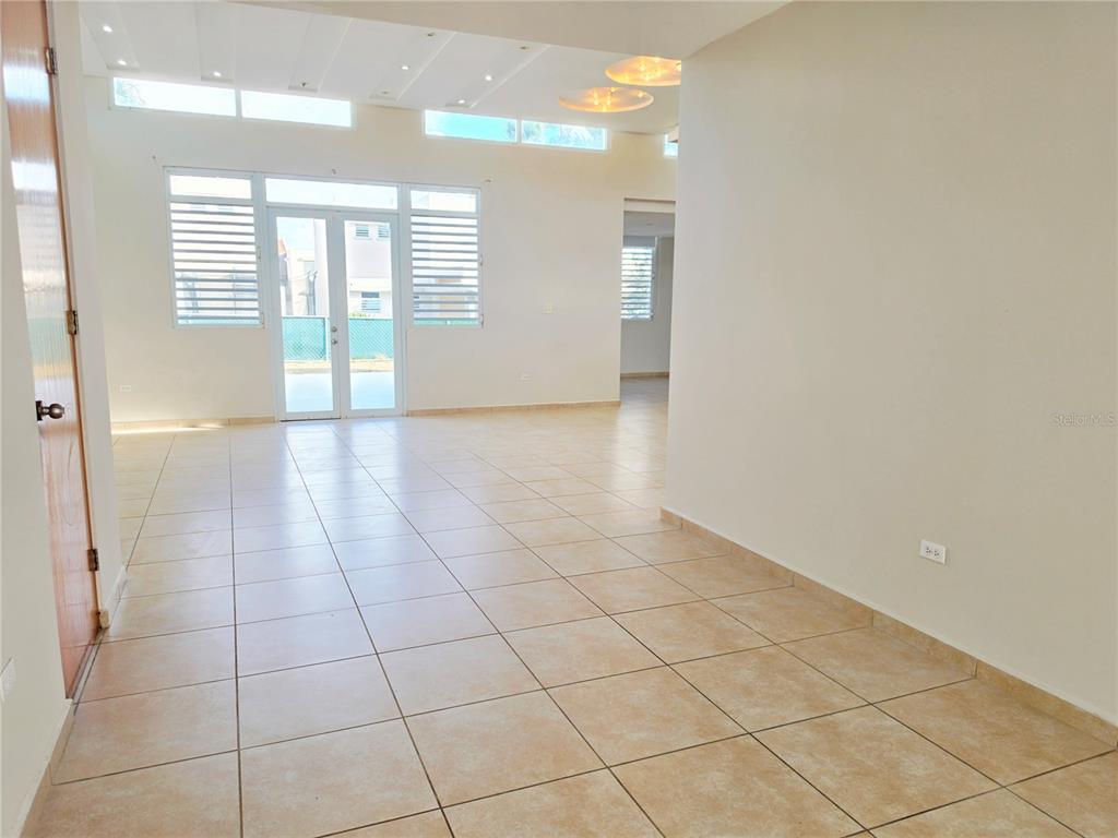 1, Calle Jardin, Gurabo - 13